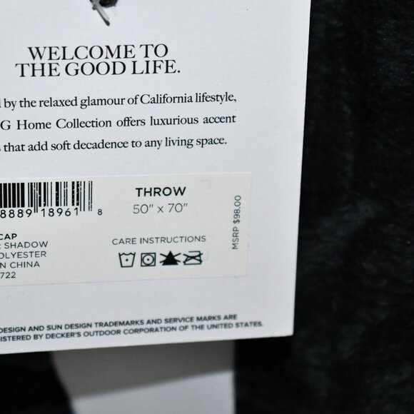 UGG Whitecap Plush Throw Blanket – Fleece Lightweight Soft Cozy Throw in Shadow - Picture 2 of 4